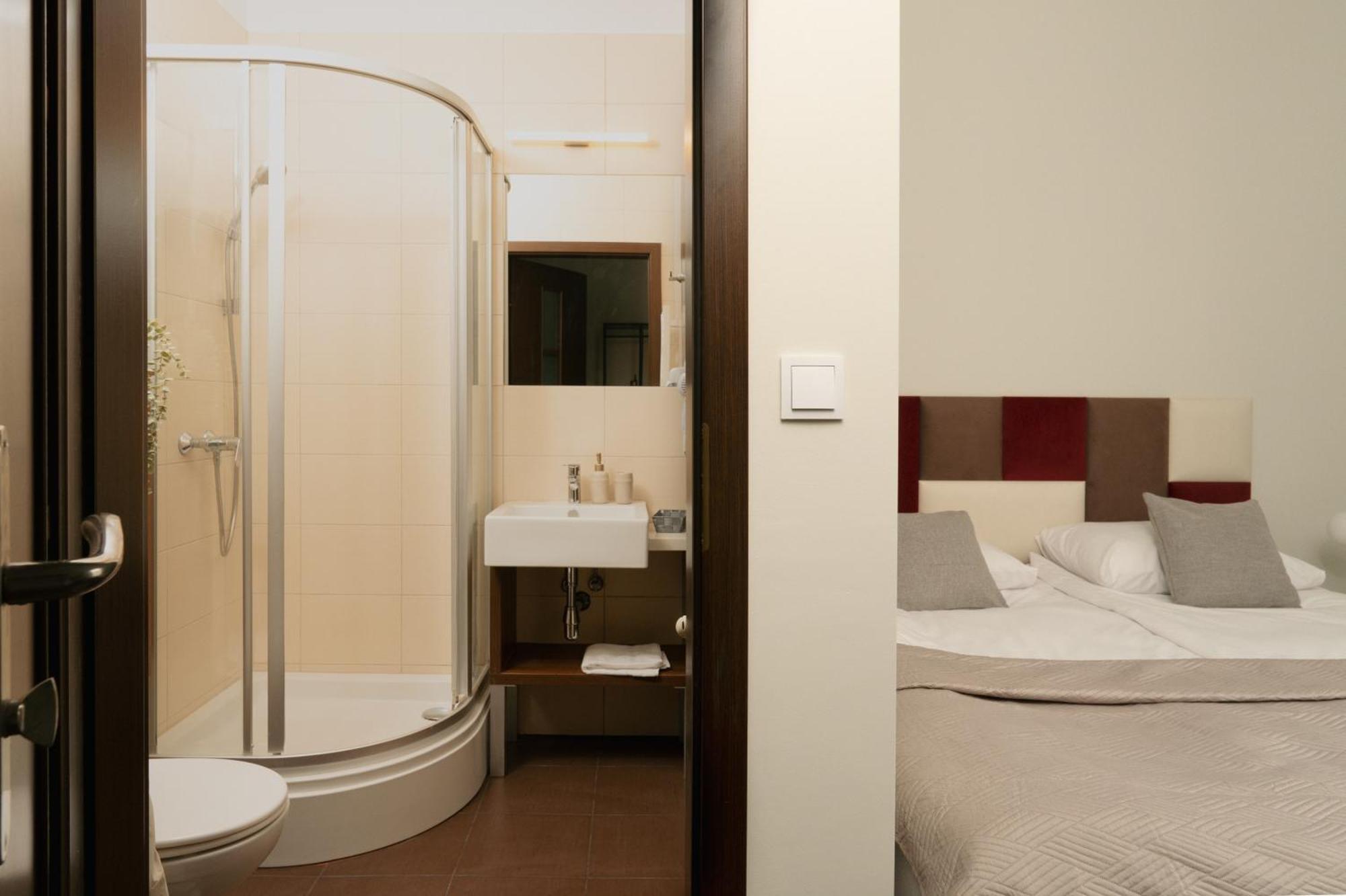 Aparthotel Expo *